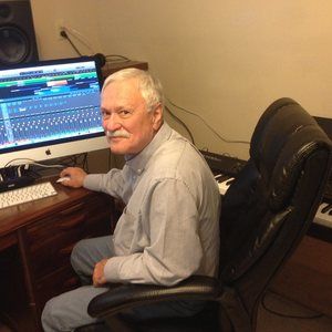 Meet your Posher, Bryan